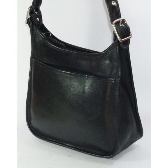 Coach Handbags - Coach Crossbody Bag Authentic Coach Vintage
